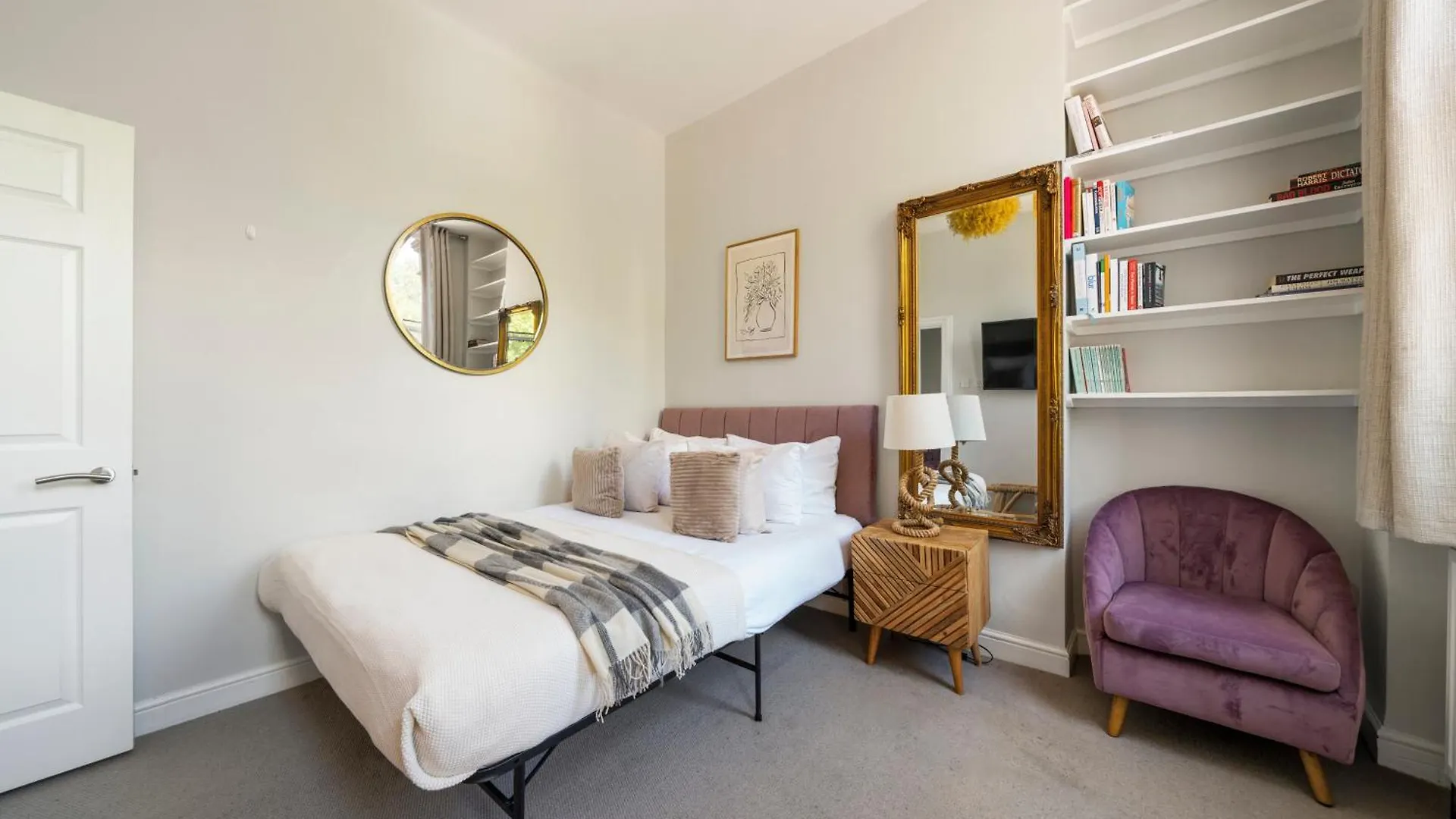 Comfortable Apartments In Shoreditch High Street London